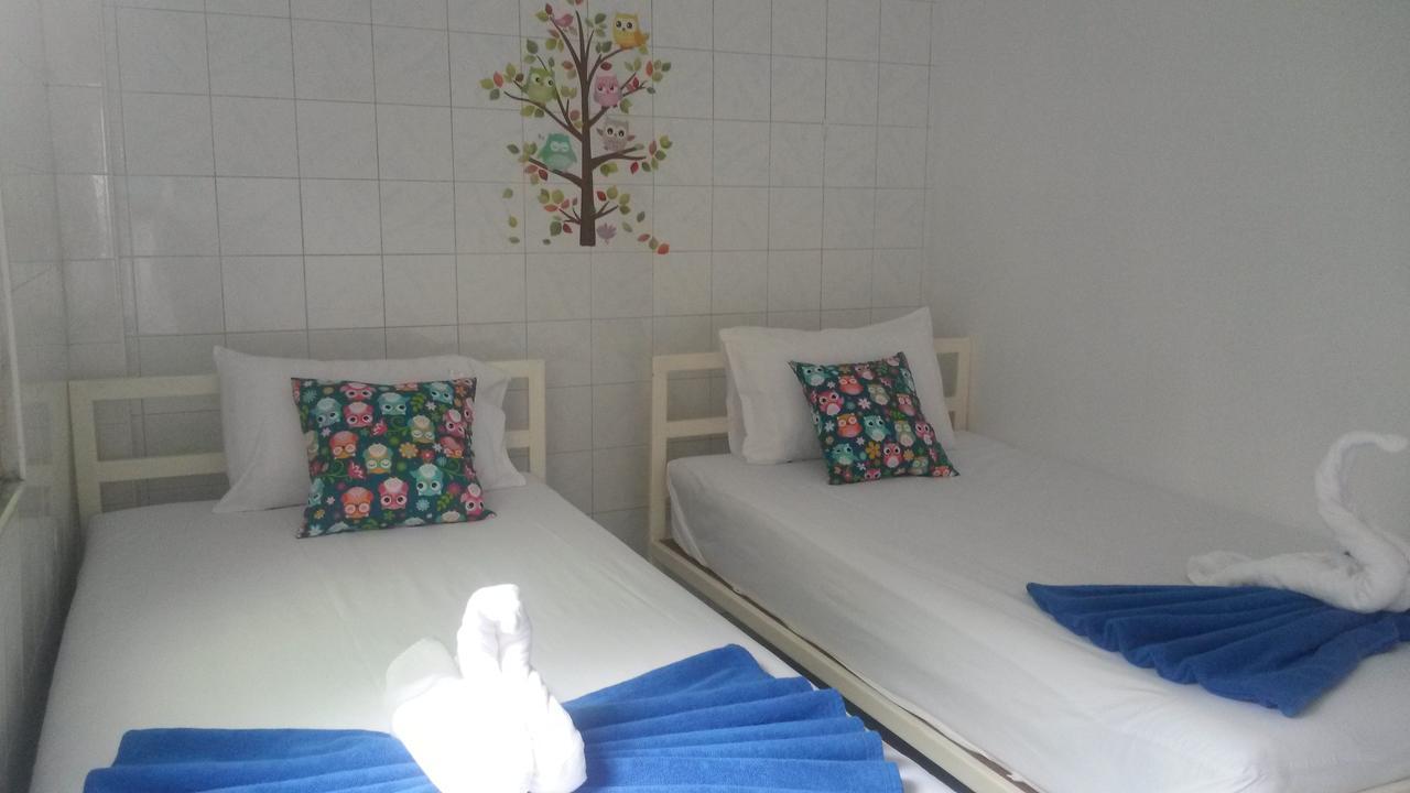 Madinah Hostel Ranong Ban Lum Than Экстерьер фото