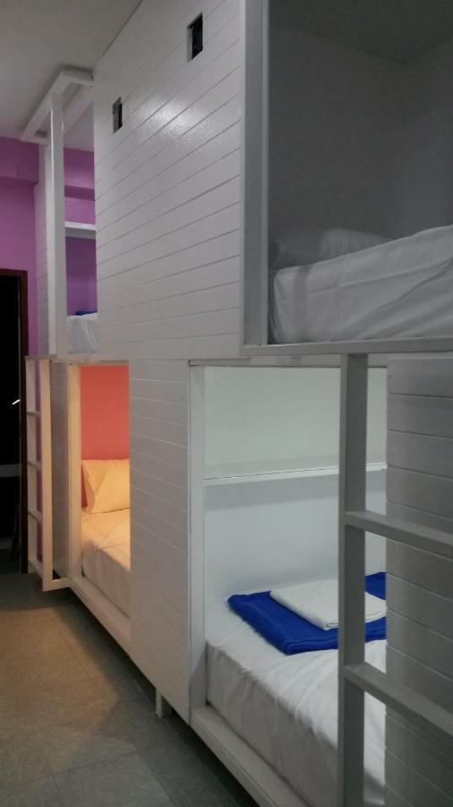 Madinah Hostel Ranong Ban Lum Than Экстерьер фото